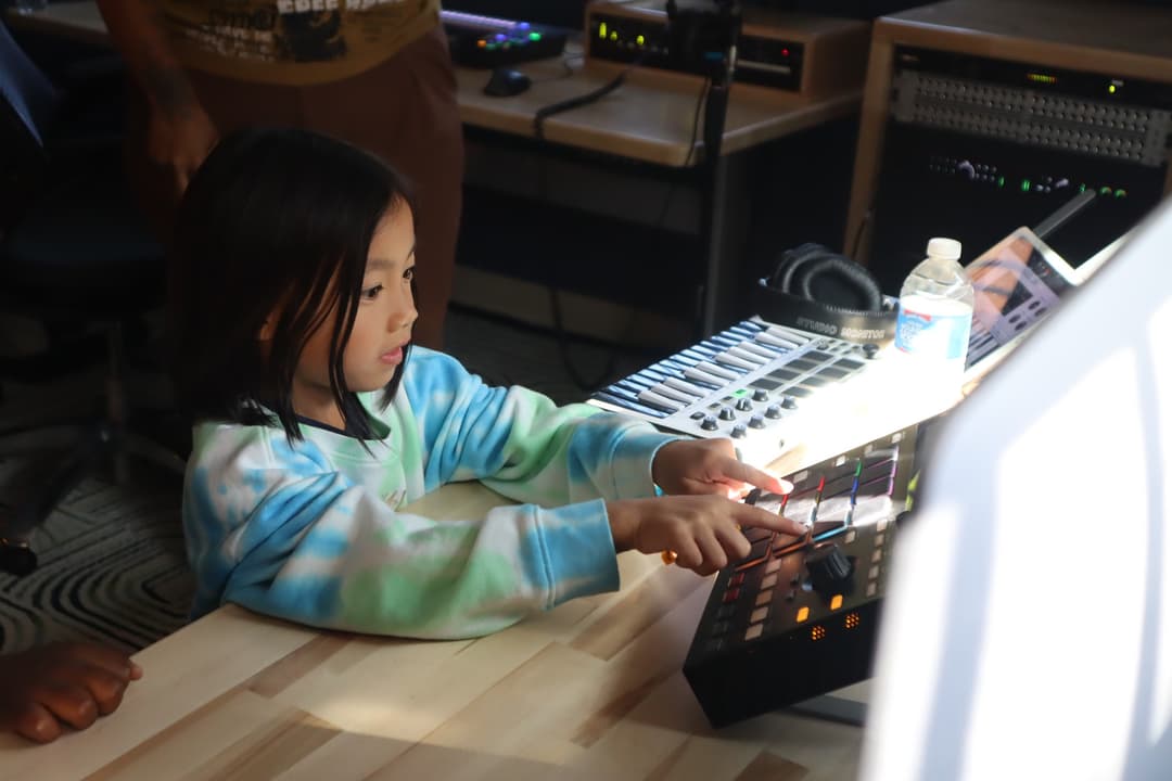 Digital Music Studio Grand Opening - Image 8