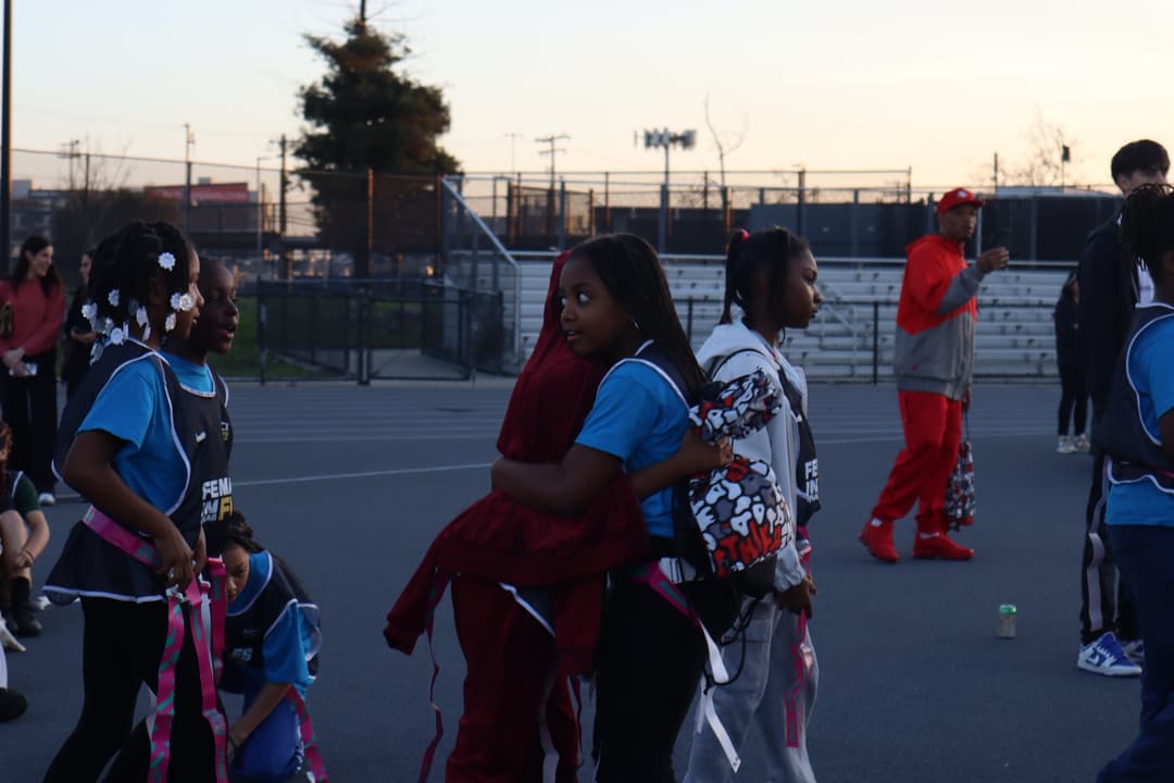 Girls in Flag Clinic - Image 9