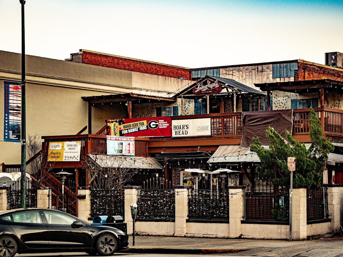 Boar’s Head Lounge