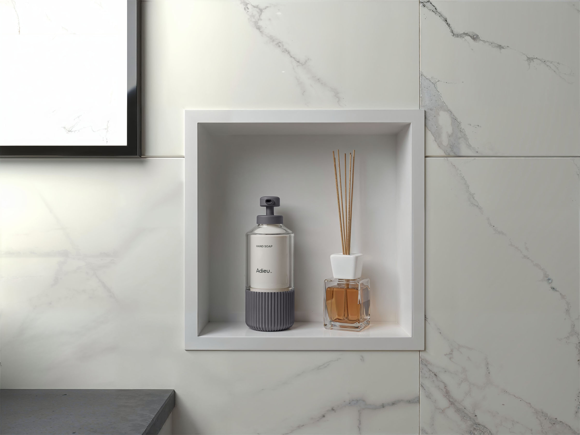 Adieu handwash diffuser niche, 3D render by 35milimetre