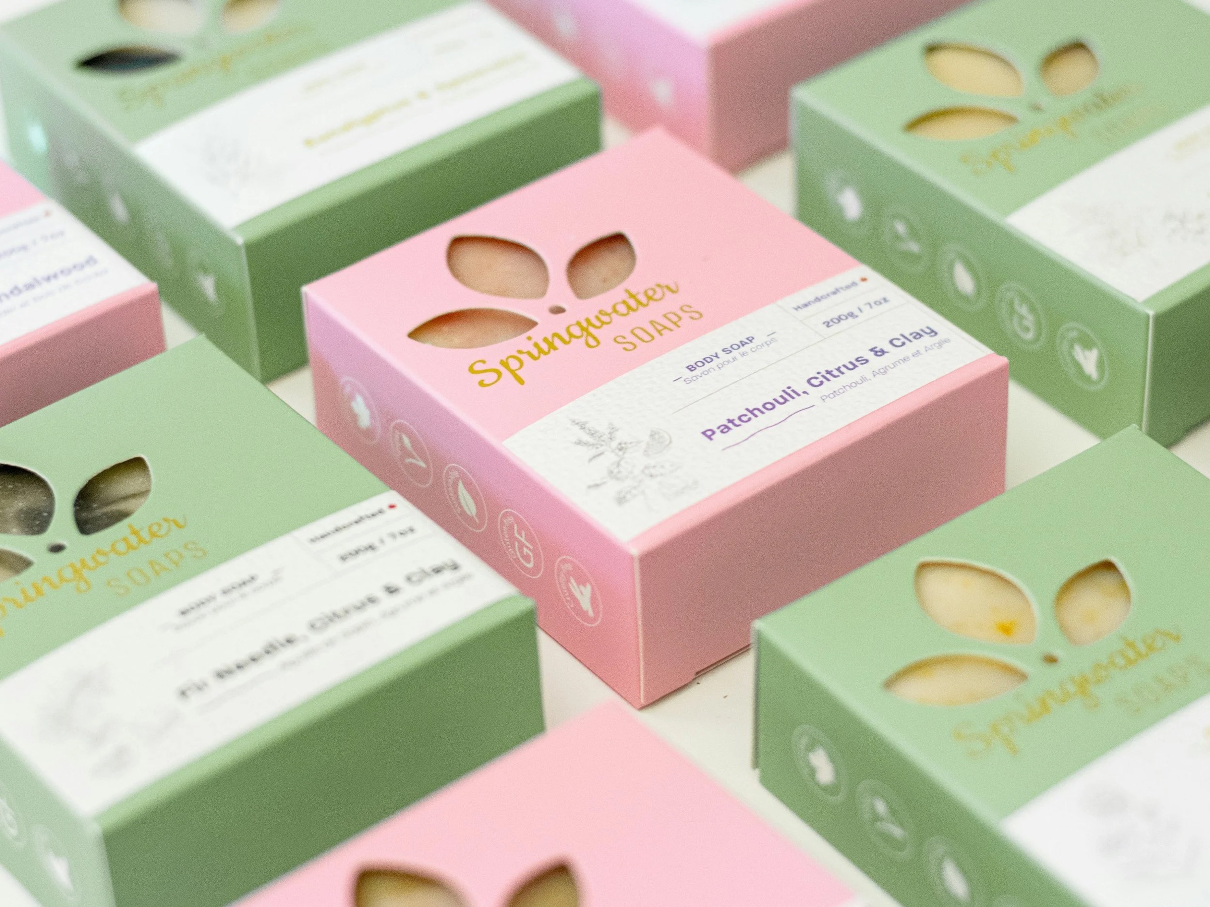 How to Find a Packaging and Label Design Studio That Delivers Shelf-Ready Artwork