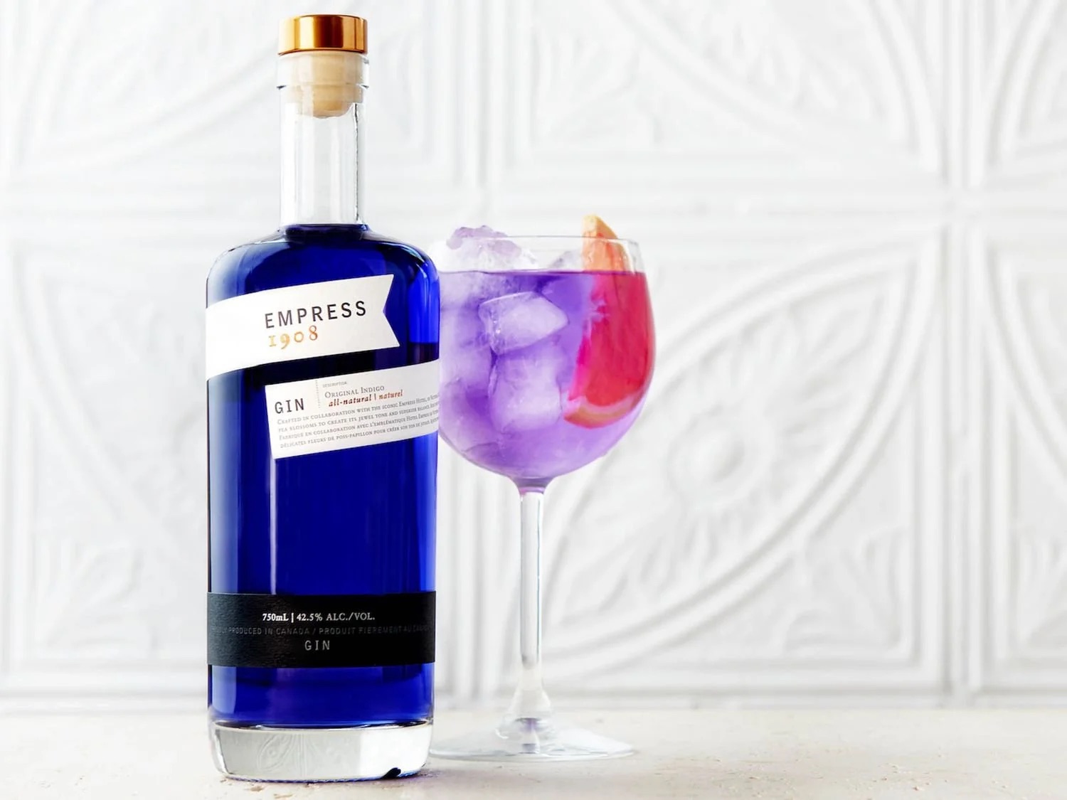 Pop the Bottle: Latest Trends Shaking Up Alcoholic Beverage Design