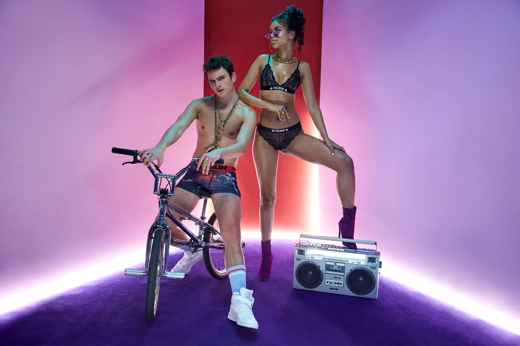 Freegun Neon Campaign