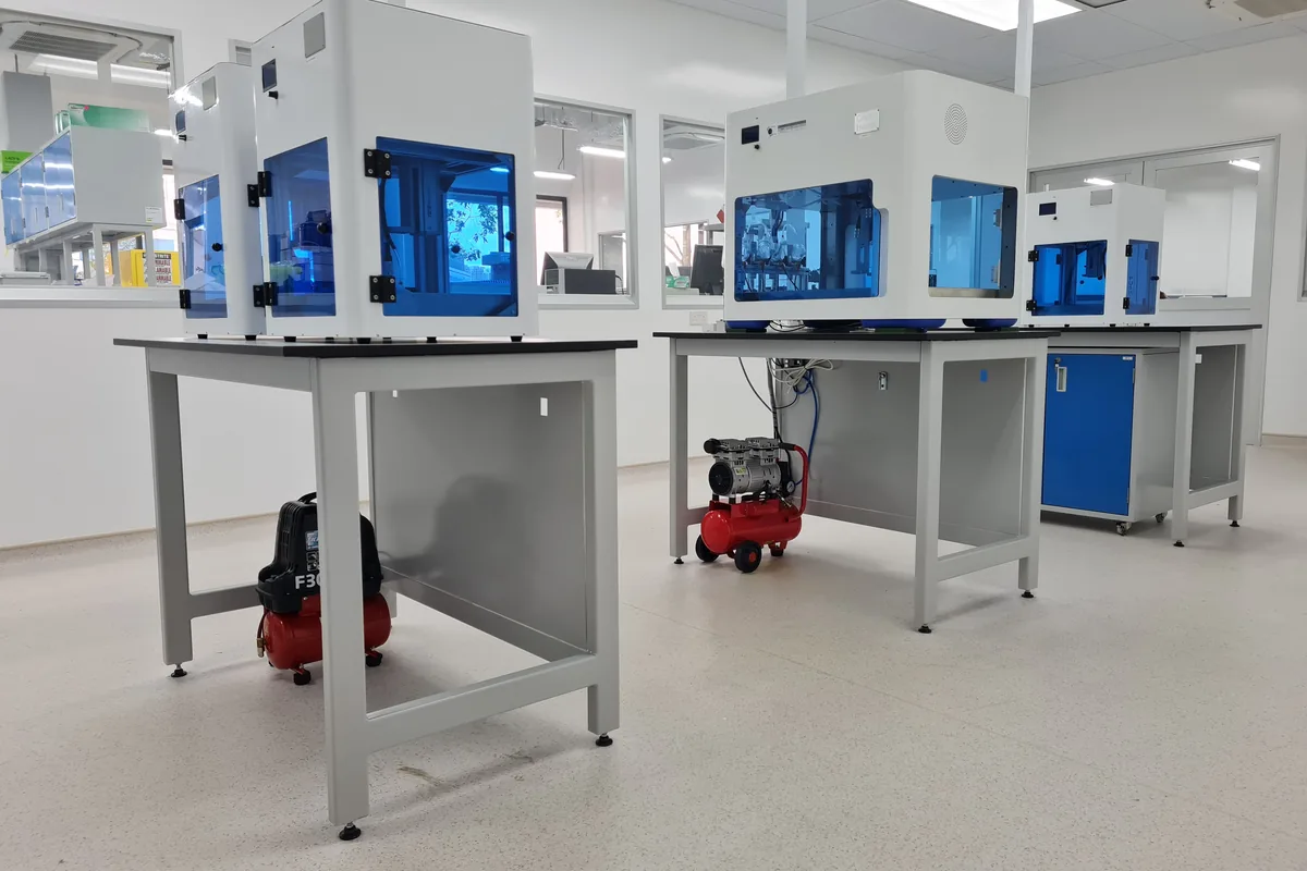 CraftMake pharmaceutical 3D printers in a laboratory