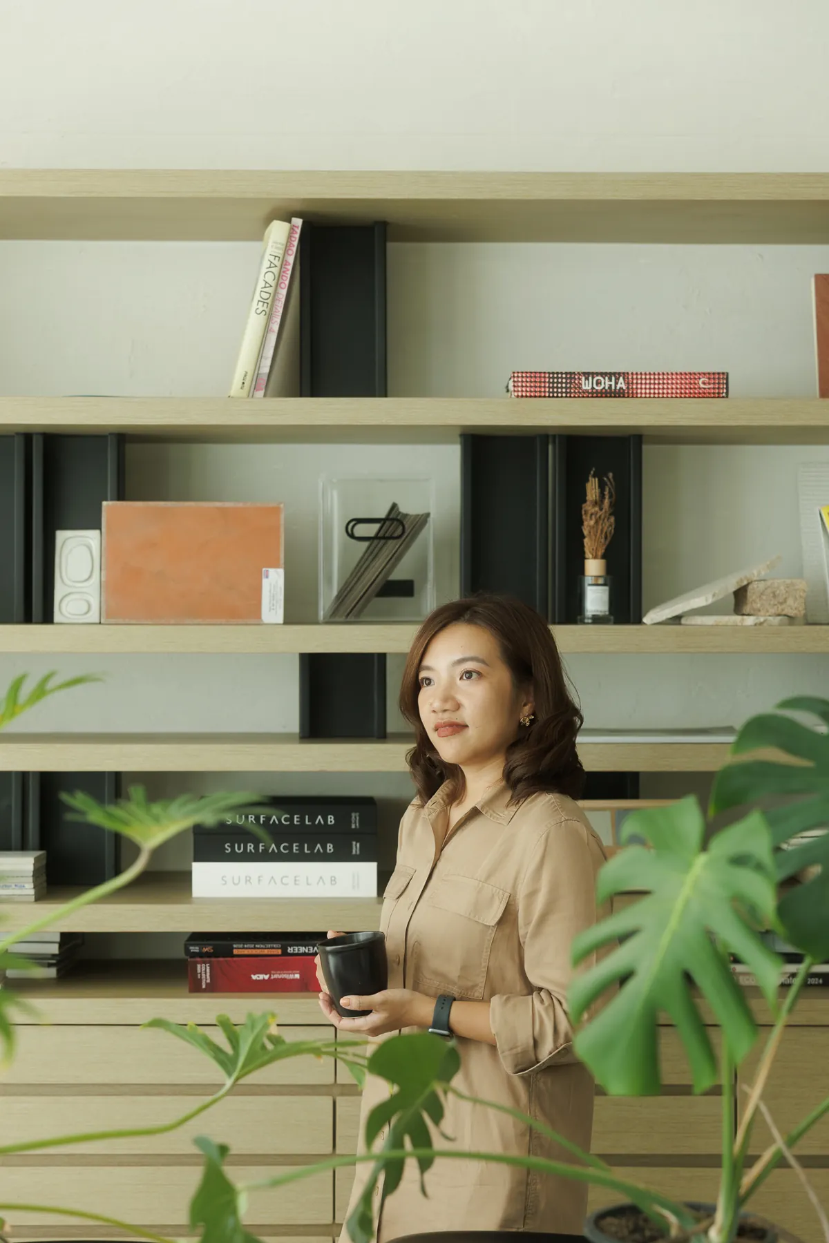 ออมทำงานที่สตูดิโอ HUES