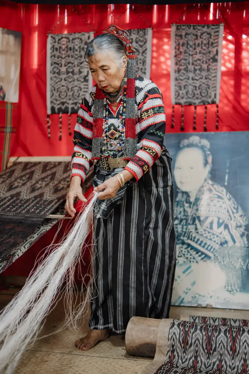 The T’nalak Weaving Process- Lang Dulay Weaving Center, photo 5 of 21