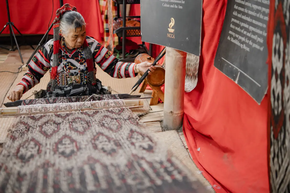 The T’nalak Weaving Process- Lang Dulay Weaving Center, photo 17 of 21
