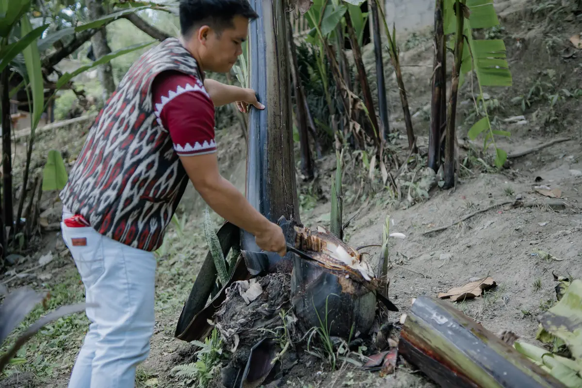 The T’nalak Weaving Process- Lang Dulay Weaving Center, photo 15 of 21