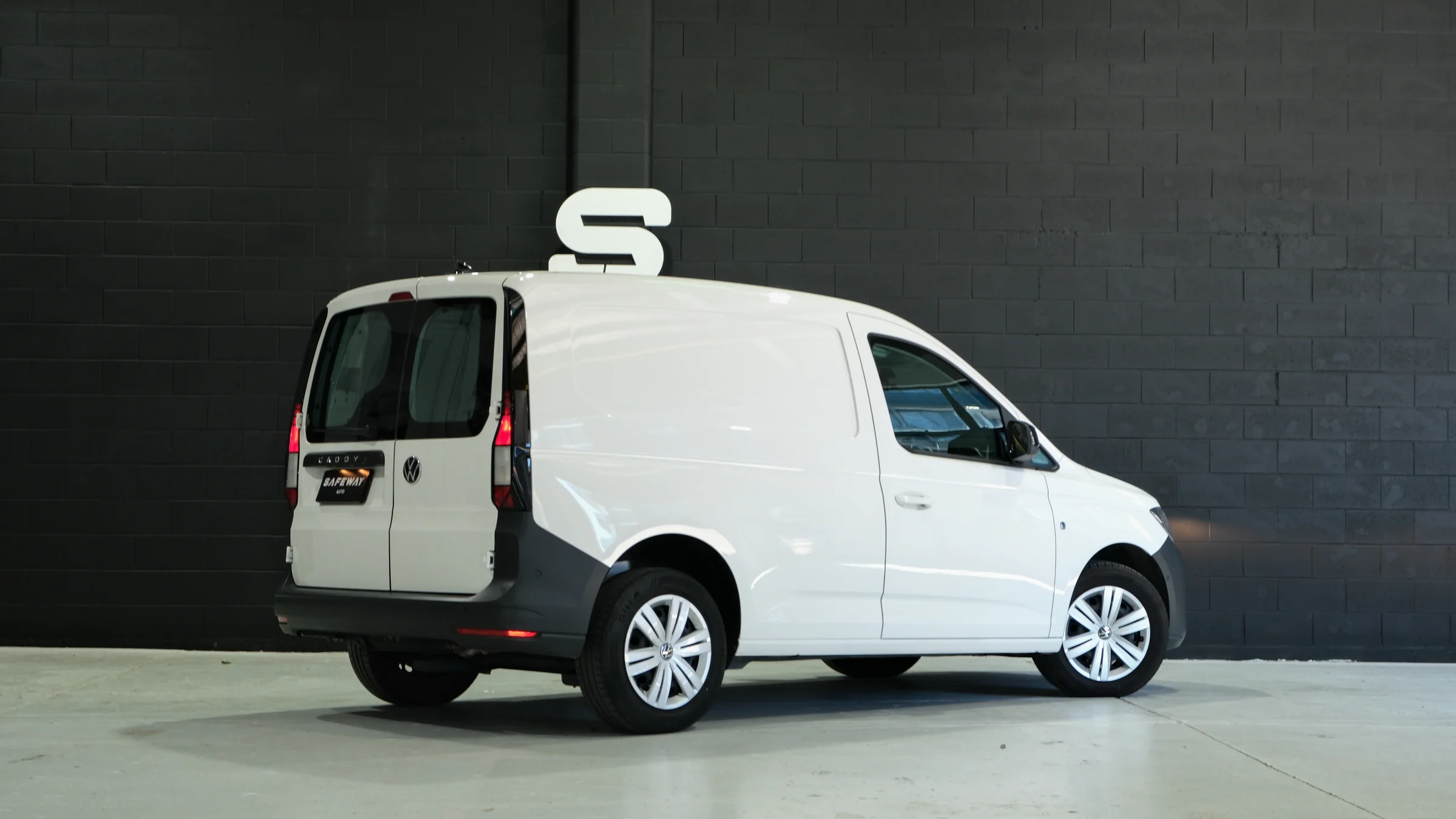 2023 Volkswagen Caddy TDI320 – photo 4