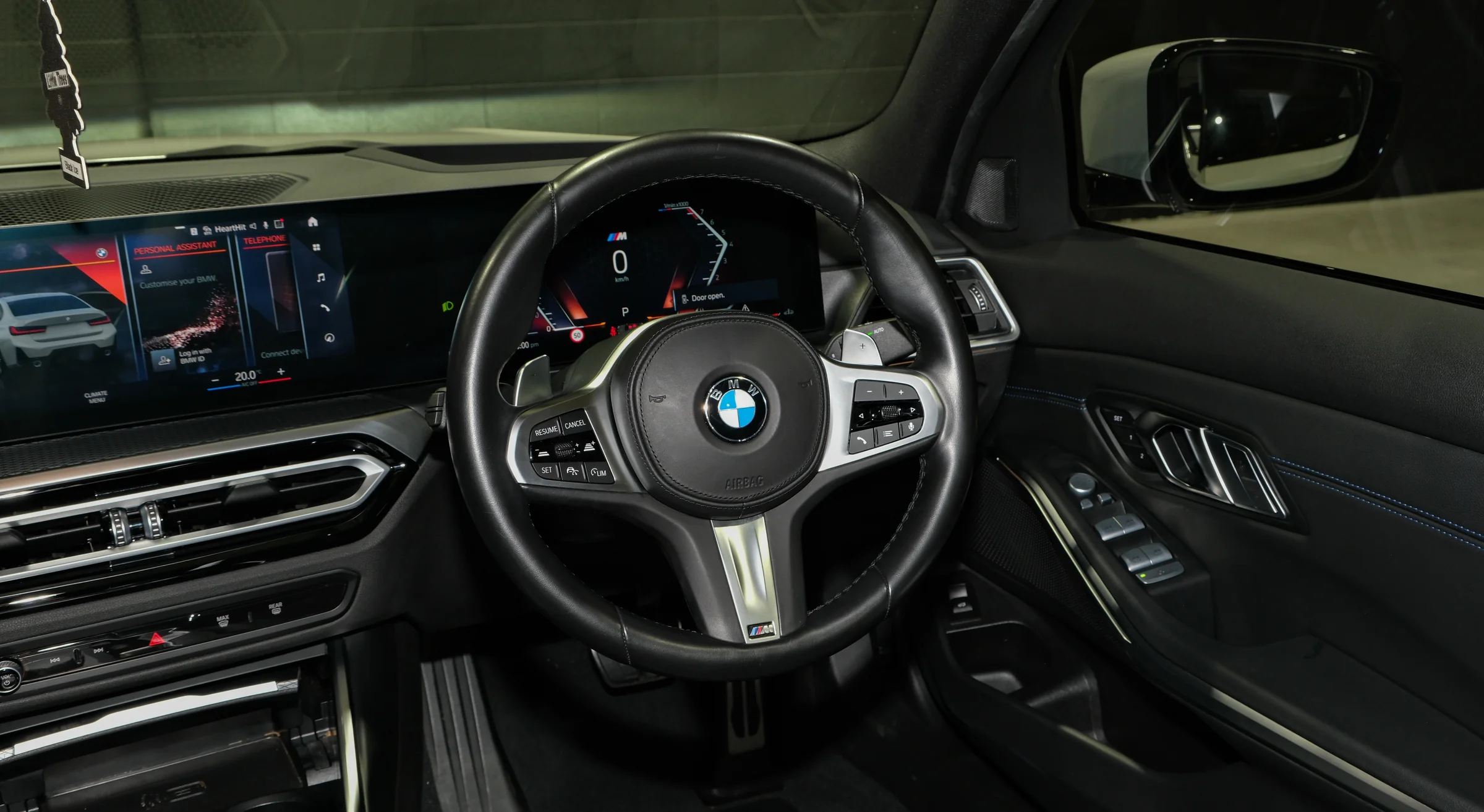 2023 BMW 3 Series 320i M Sport – photo 10