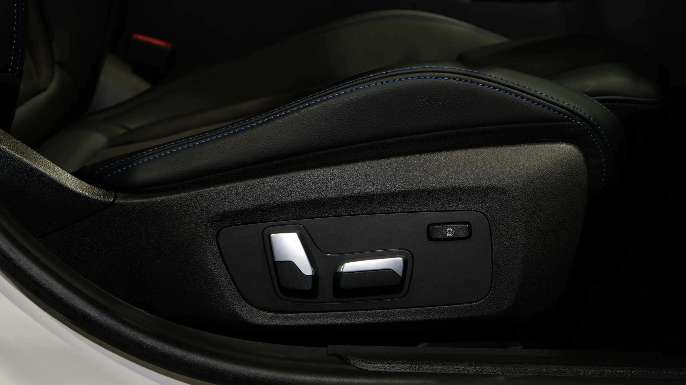 2023 BMW 3 Series 320i M Sport – photo 20
