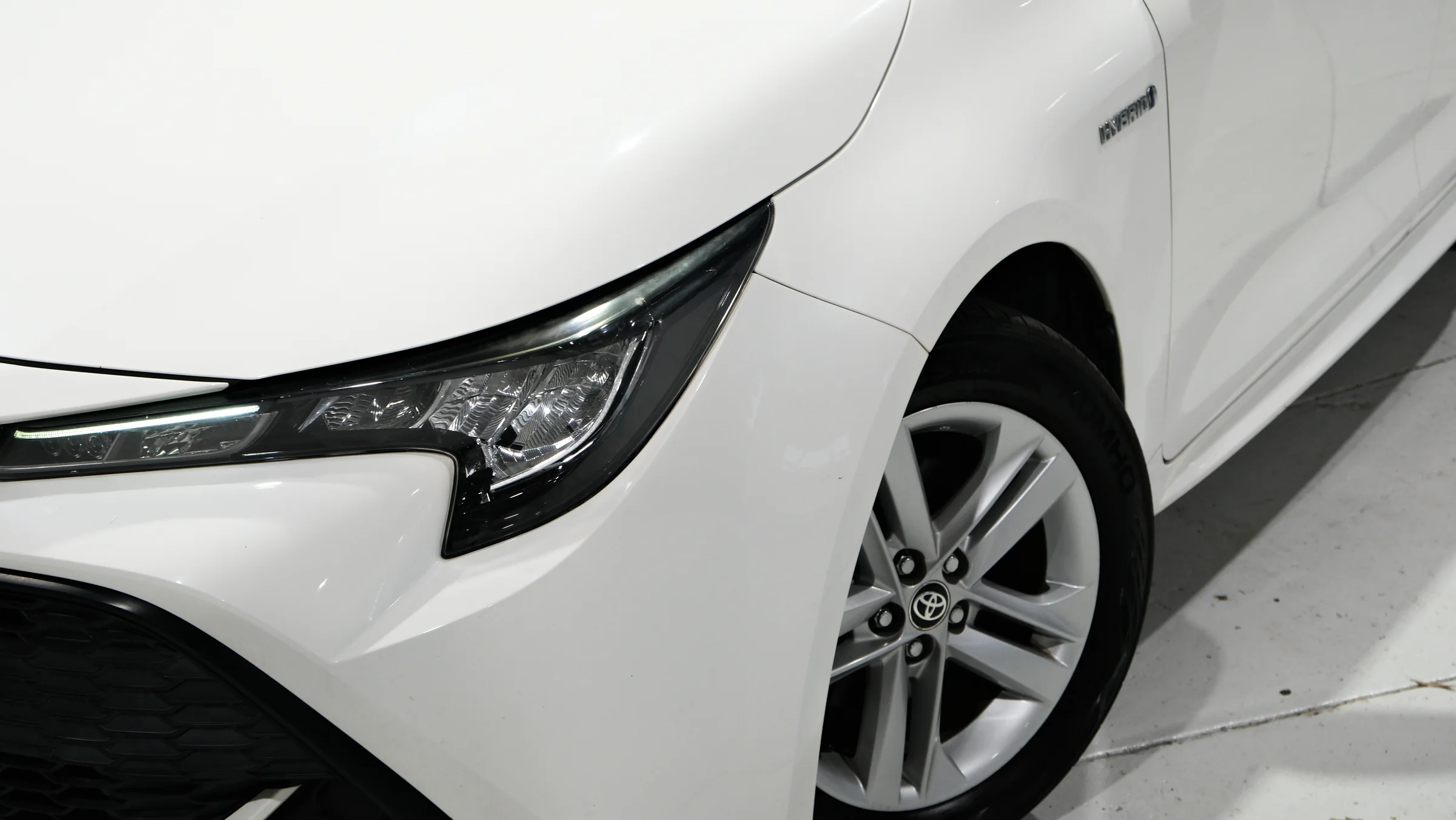 2020 Toyota Corolla Ascent Sport Hybrid – photo 2