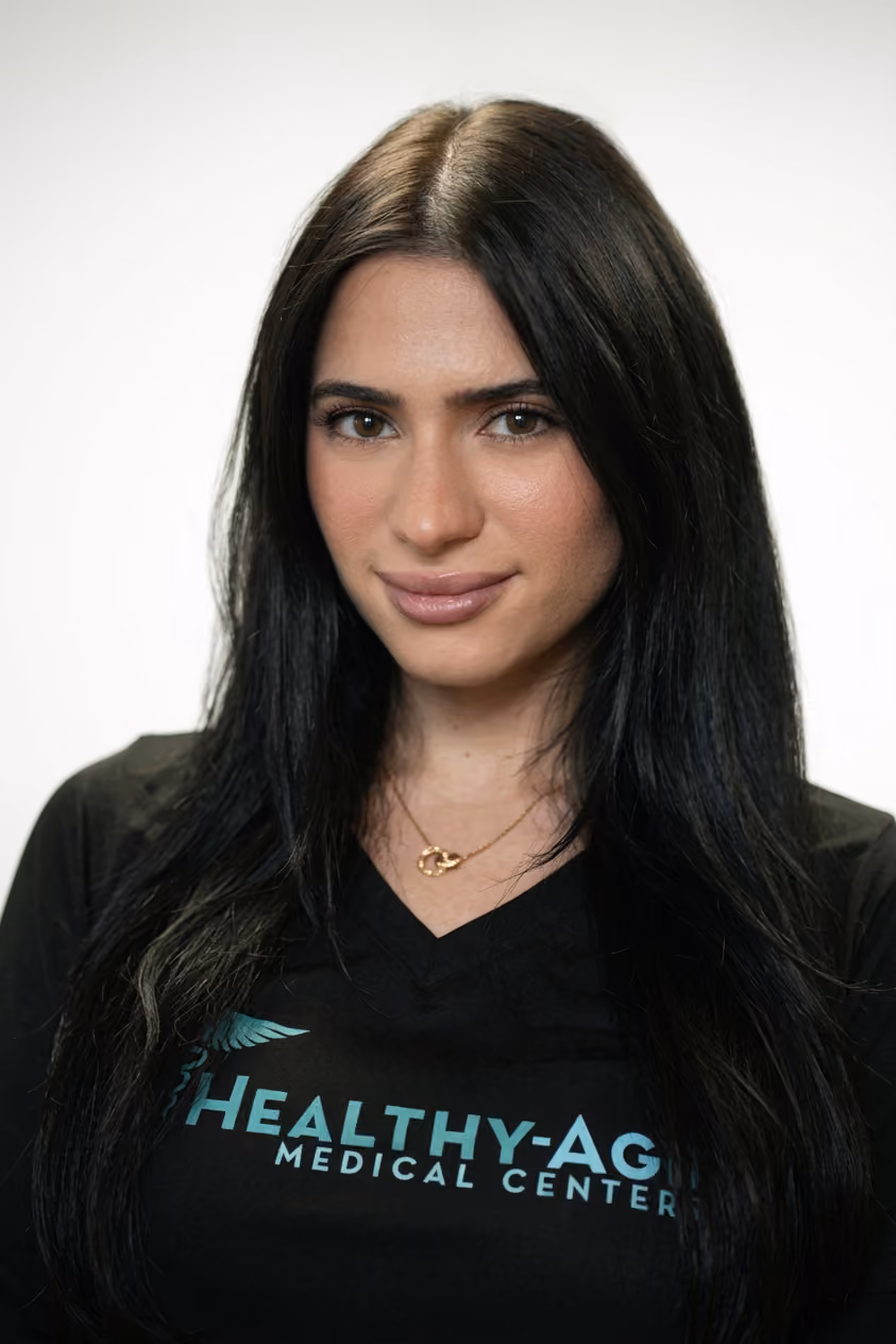 Alexa Kash, BA, BS, NP