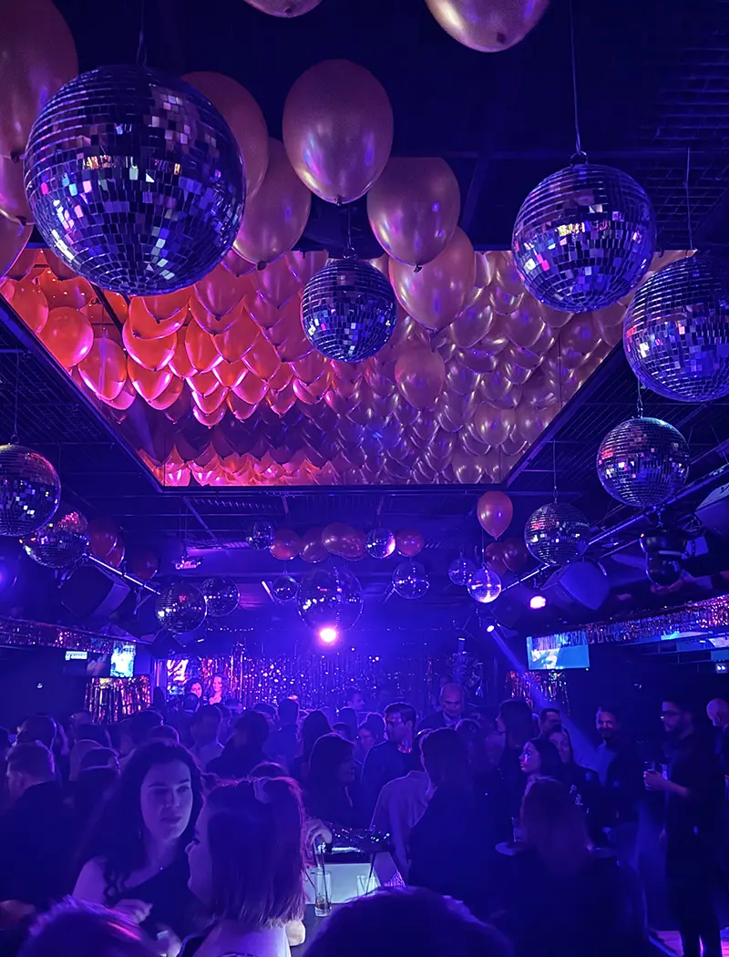  Discothèque le garage annecy