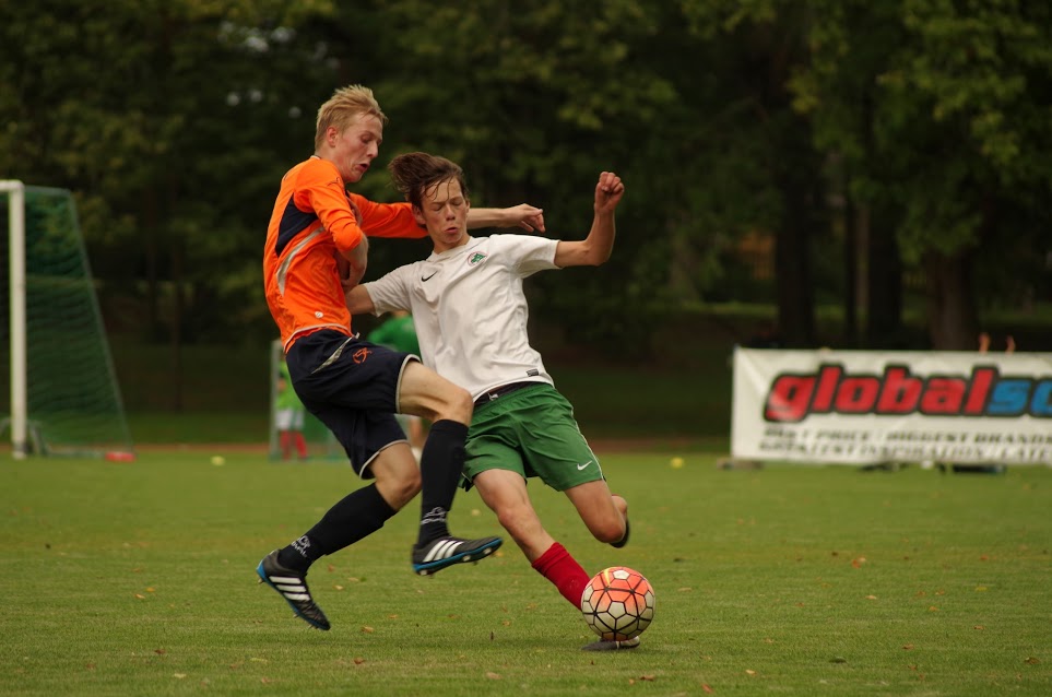 FC Elva U17 pidas võitlusliku mängu Läänema JK U17 vastu, Aalistelt iluvärav