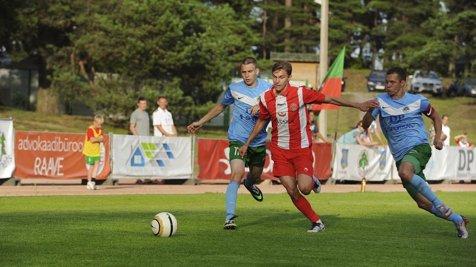 FC Elva kogenematu koosseis sai FC Santoselt suure kaotuse.