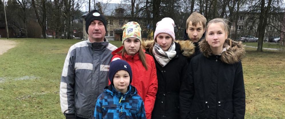 Kogukonna lugu: Alati leidlik Alar Eek sõidab taksot mitmel rindel