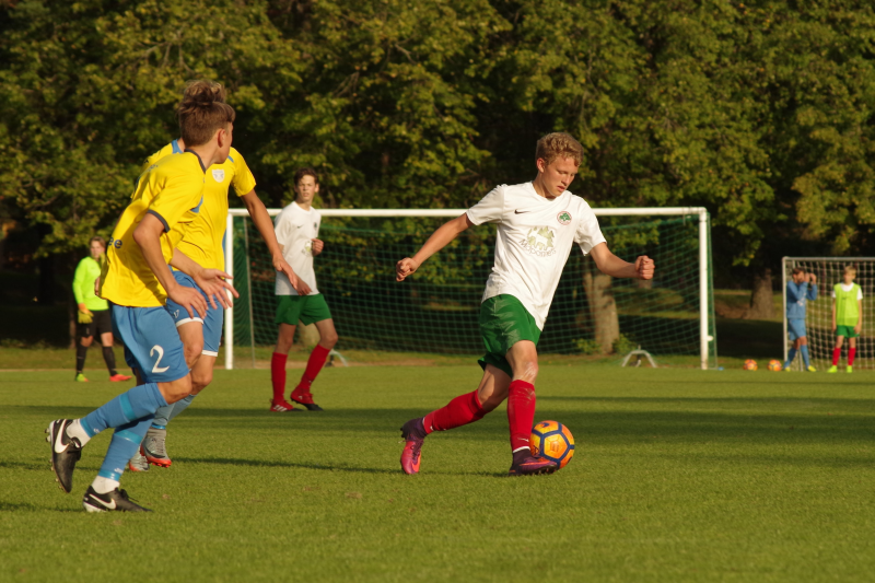 U17 noormehed ei suutnud FC Heliose kaitset üle mängida