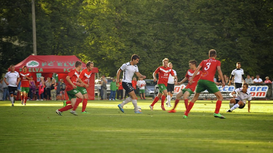 FC Elva kaotas suure publiku ees HÜJK Emmastele