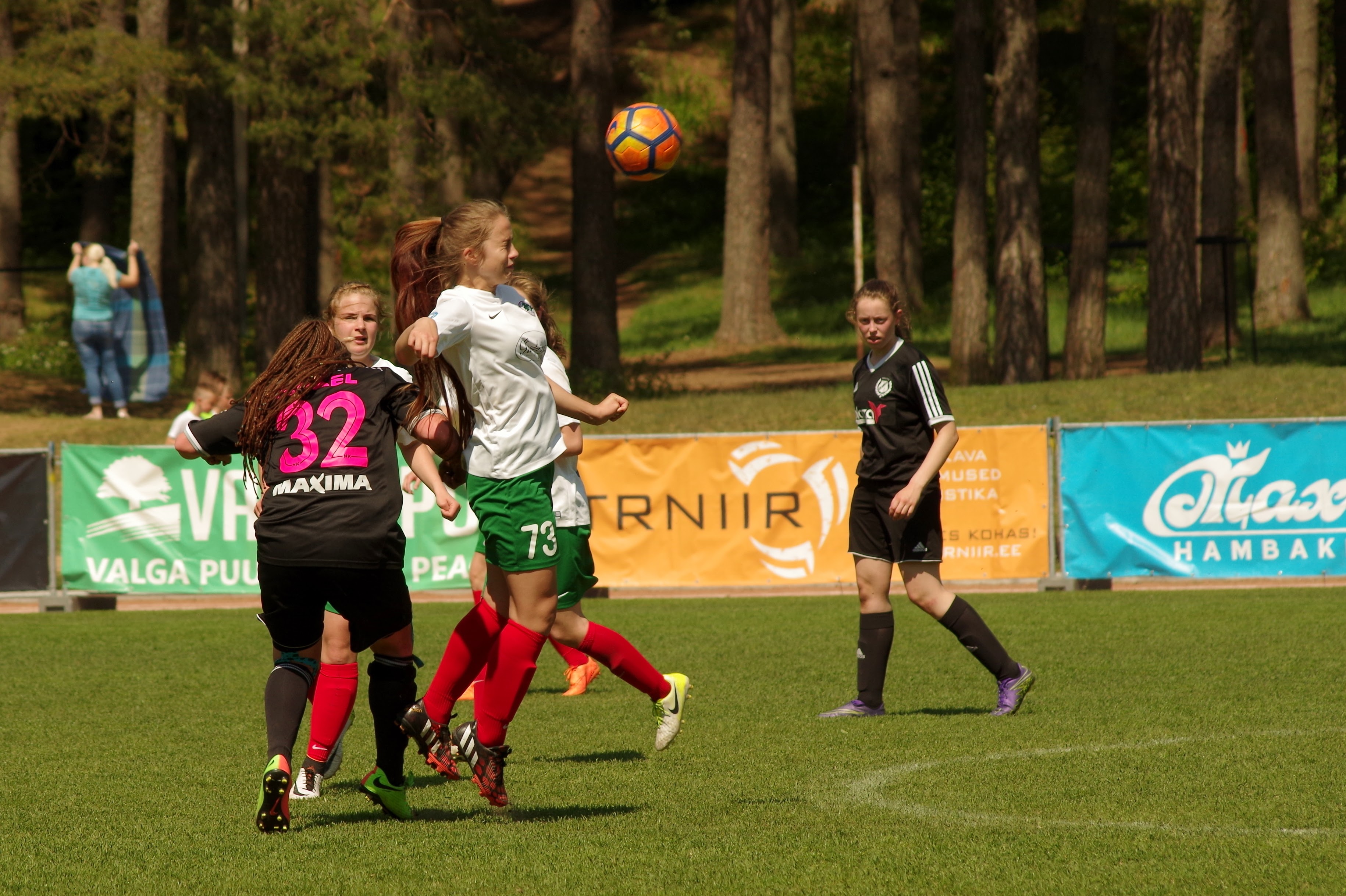Naiskond kaotas kodus Tallinna FC Ajaxile