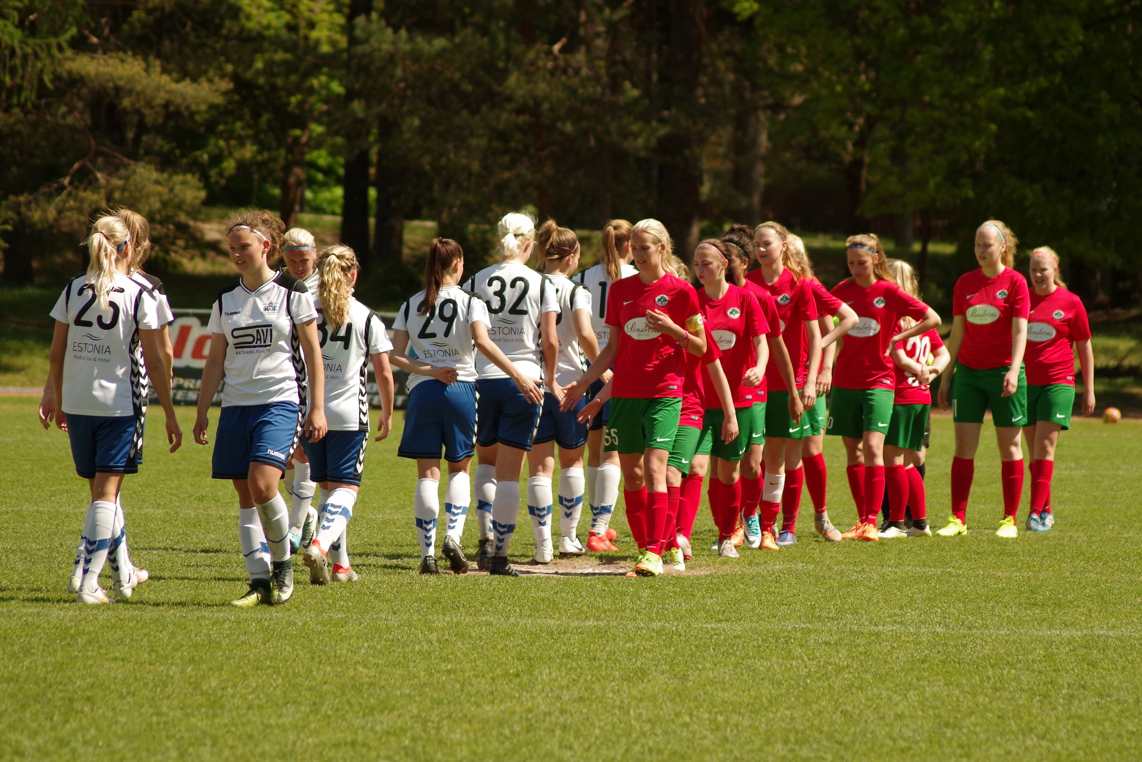 FC Elva naiskond väsis teine poolaeg ja pidi tunnistama Pärnu naiste paremust