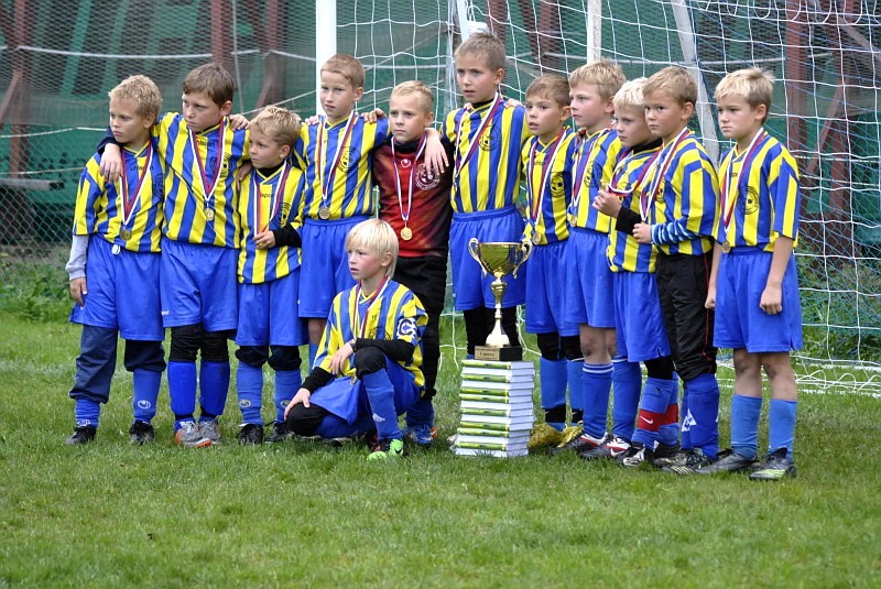 Kolm FC Elva poissi olid osalised Sankt-Peterburgis võidetud turniiril