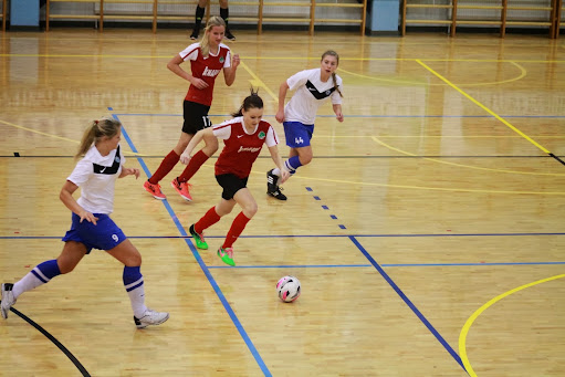 FC Elva naiskond käis SK10 Premium Cupil