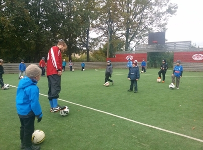 FC Elva esinduse mängijad külastasid noorte treeninguid