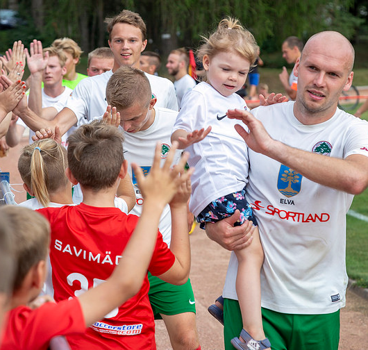 Esindus alistas Nõmme Kalju duubli