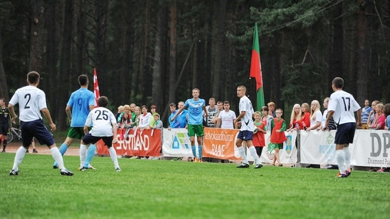 FC Elva tugeva kaitsemäng võttis Sillamäe JK Kalev II-lt võimaluse liidriks tõusta