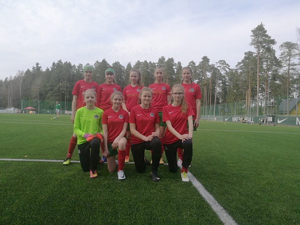 FC Elva U15 tüdrukud alustasid hooaega võidukalt
