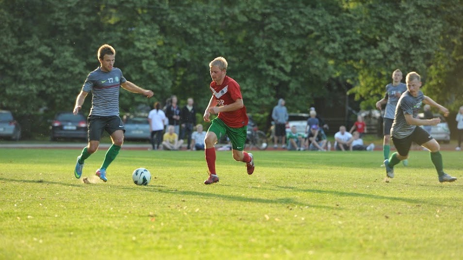 Esindusmeeskond võitis rahvusvahelise treeningmängu FK Auda vastu tulemusega 3:2