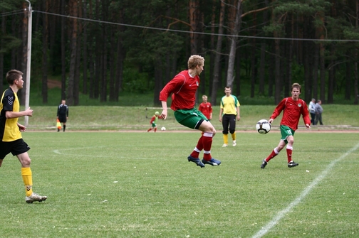 Mihkel Kuresoolt hattrick, mehed võitsid Jõgevat 6:0