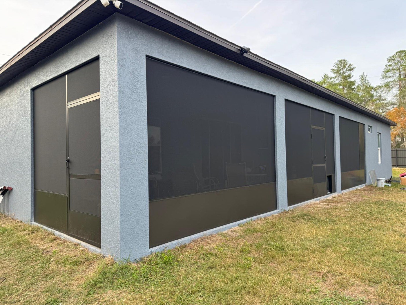 How to Clean Lanai Screens Properly