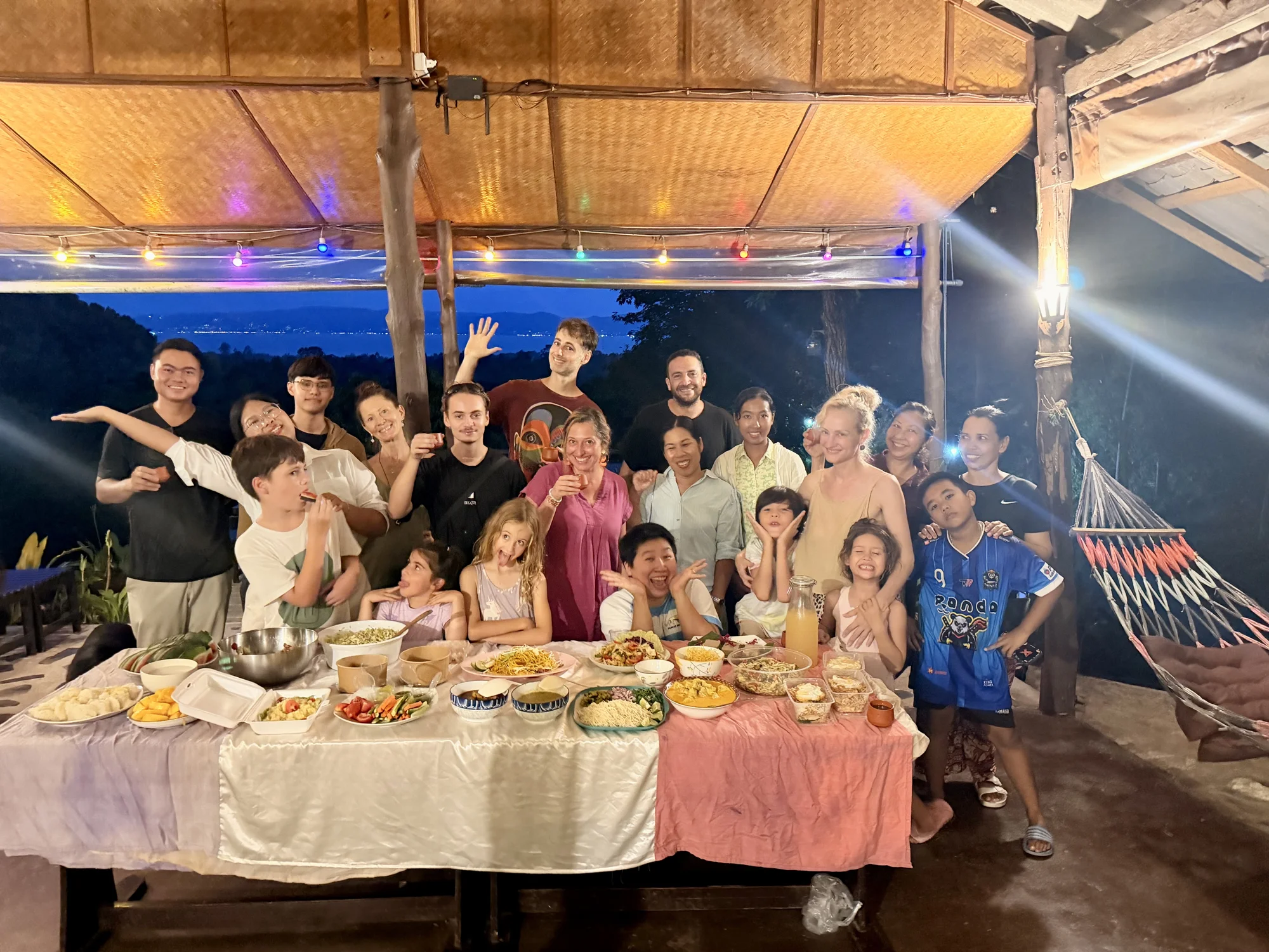 Friends gathered at Amagi’s Cultural Night