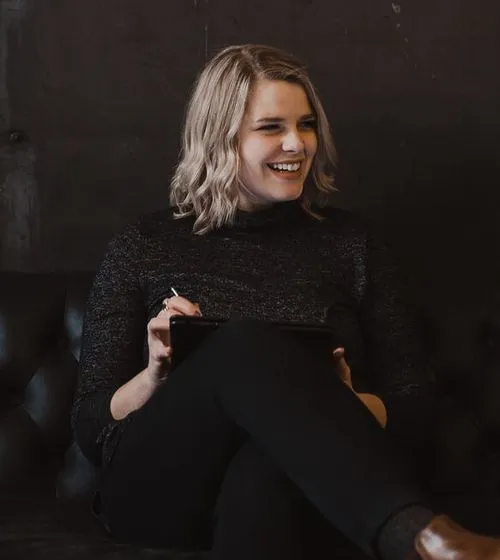 Leah Thomas