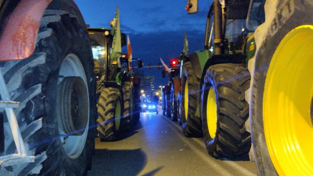 Zakończył się protest rolników przy linii kolejowej w Hrubieszowie