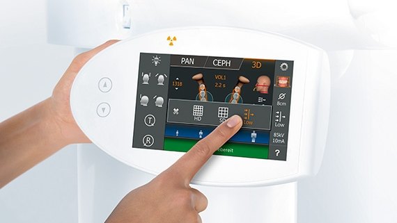 Touchscreen control panel of the CBCT 3D imaging unit