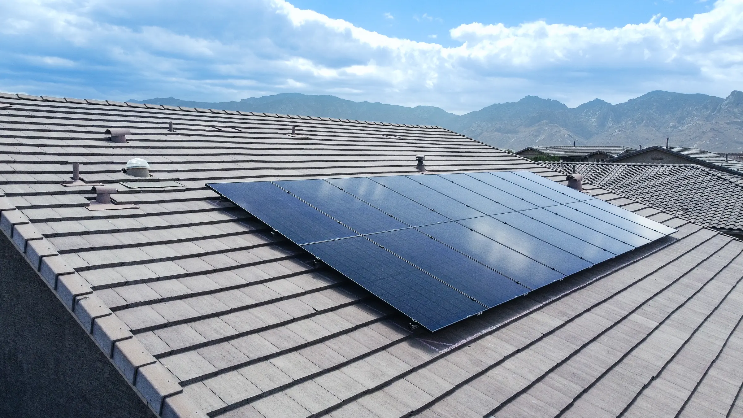 Icon Power solar installation on a new home in Fountain Hills, Arizona