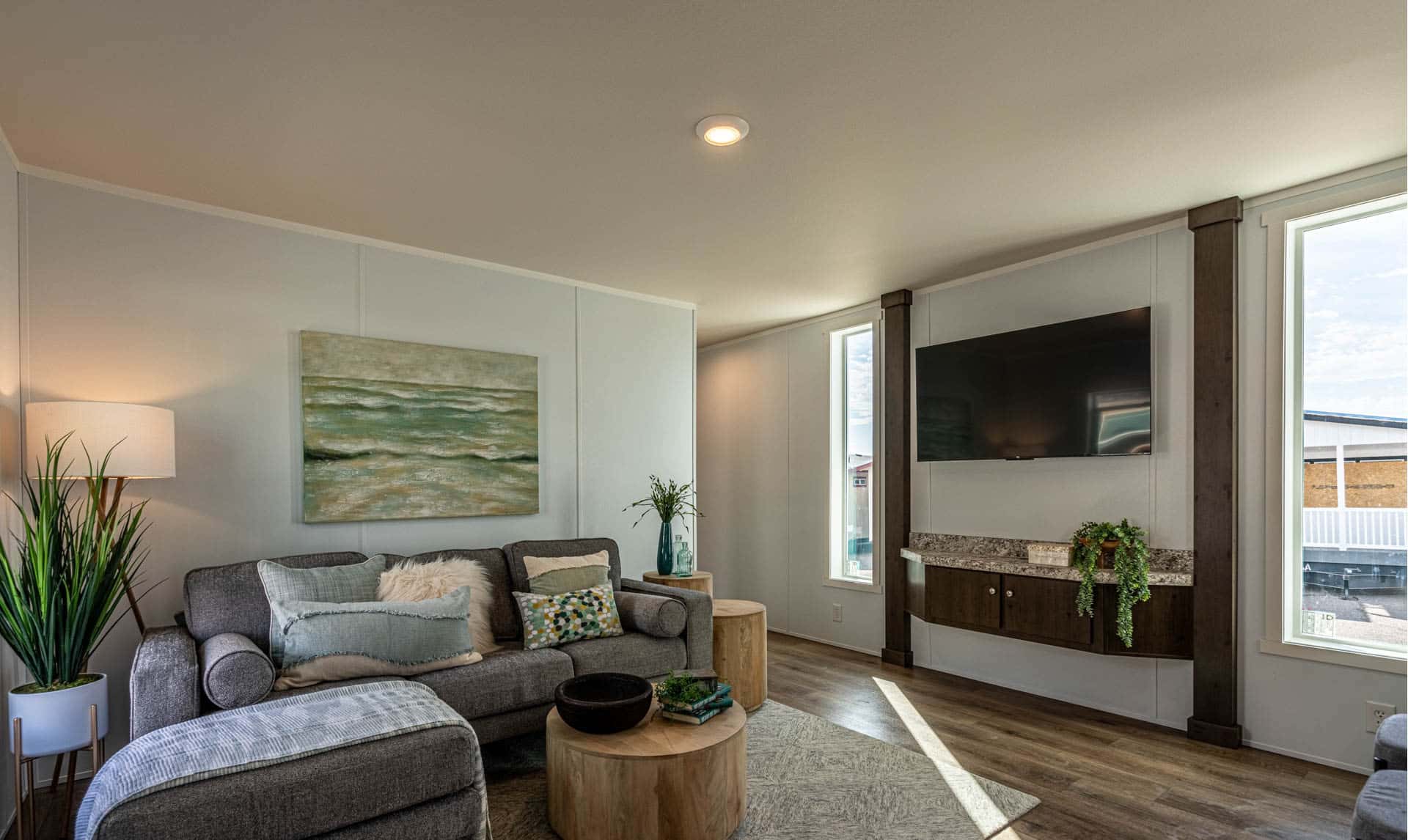 Pure Series / 16603P The Pursuit - Poky Homes