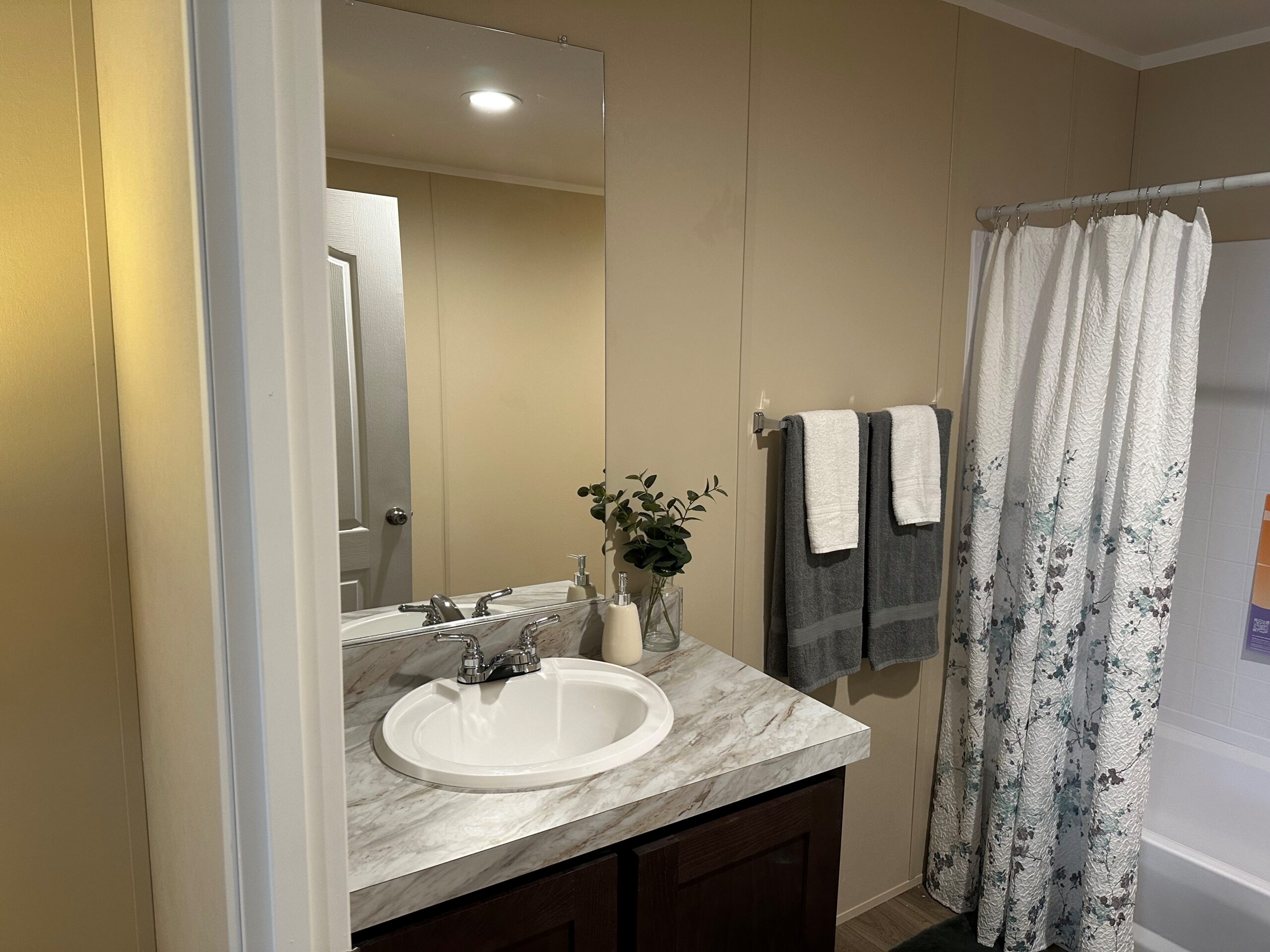 Pure Series / 28563P The Prosper - Poky Homes