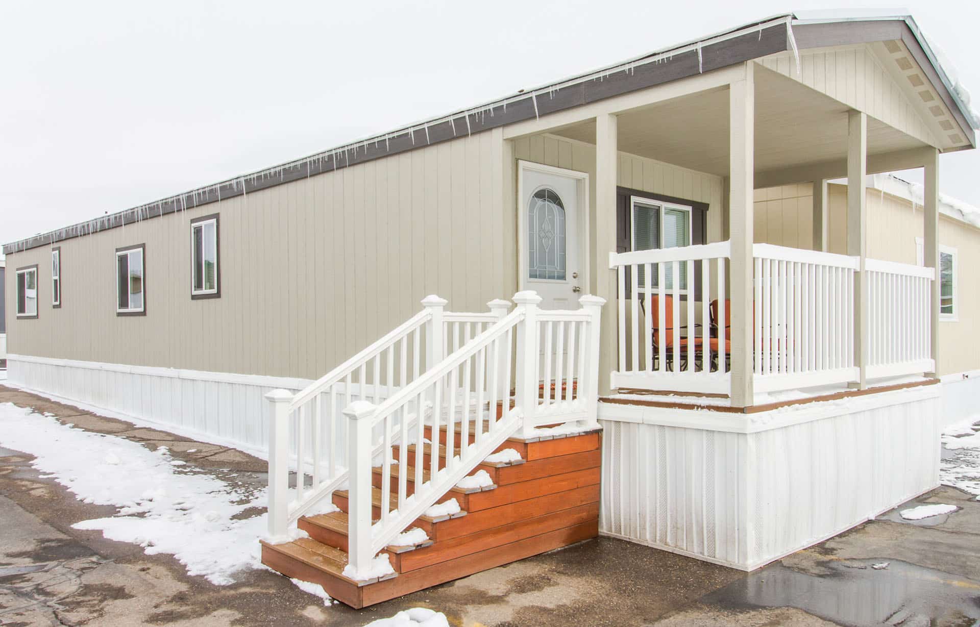 Broadmore Series / 14562B The Spectre - Poky Homes