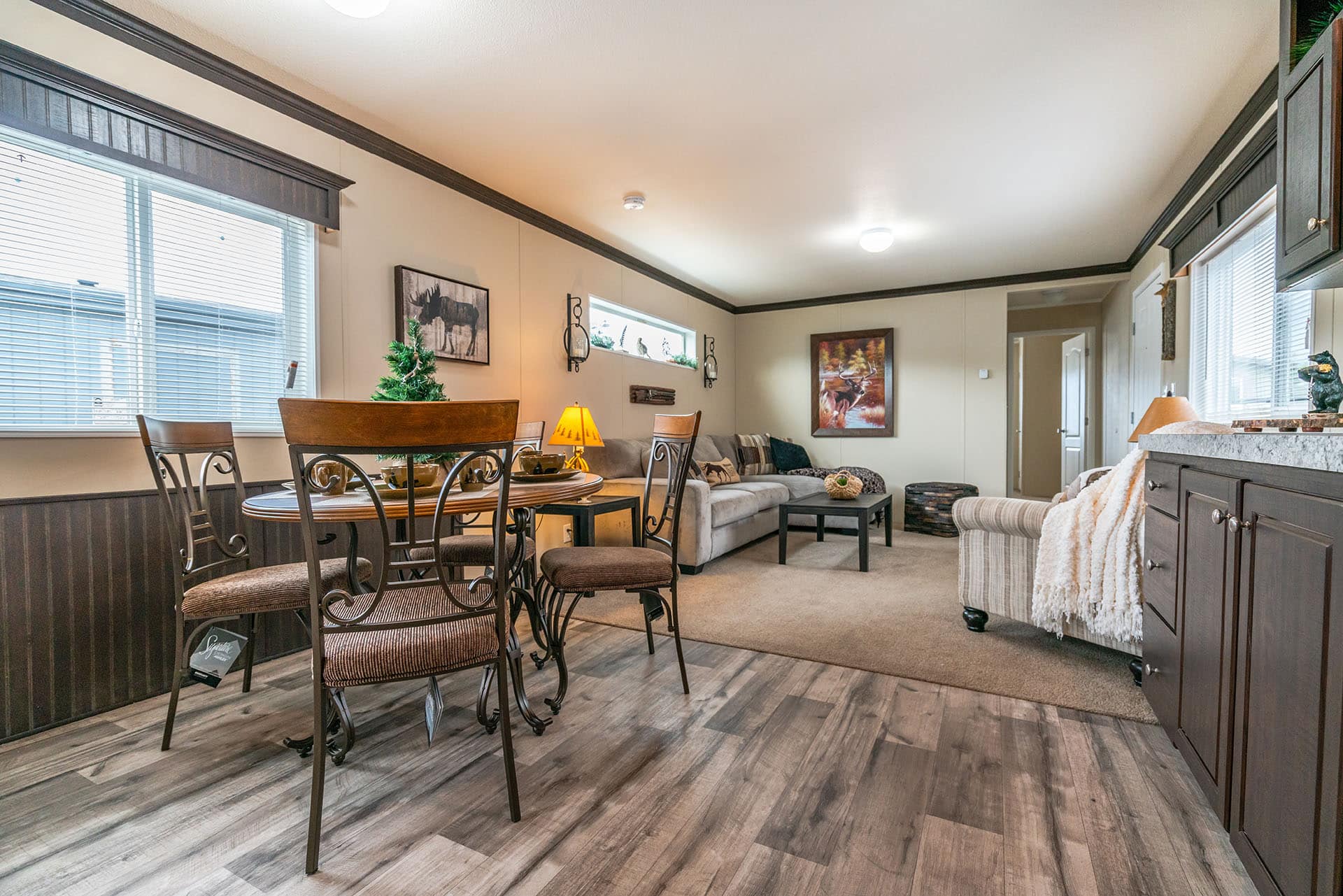 Broadmore Series / 14663B The Legacy - Poky Homes