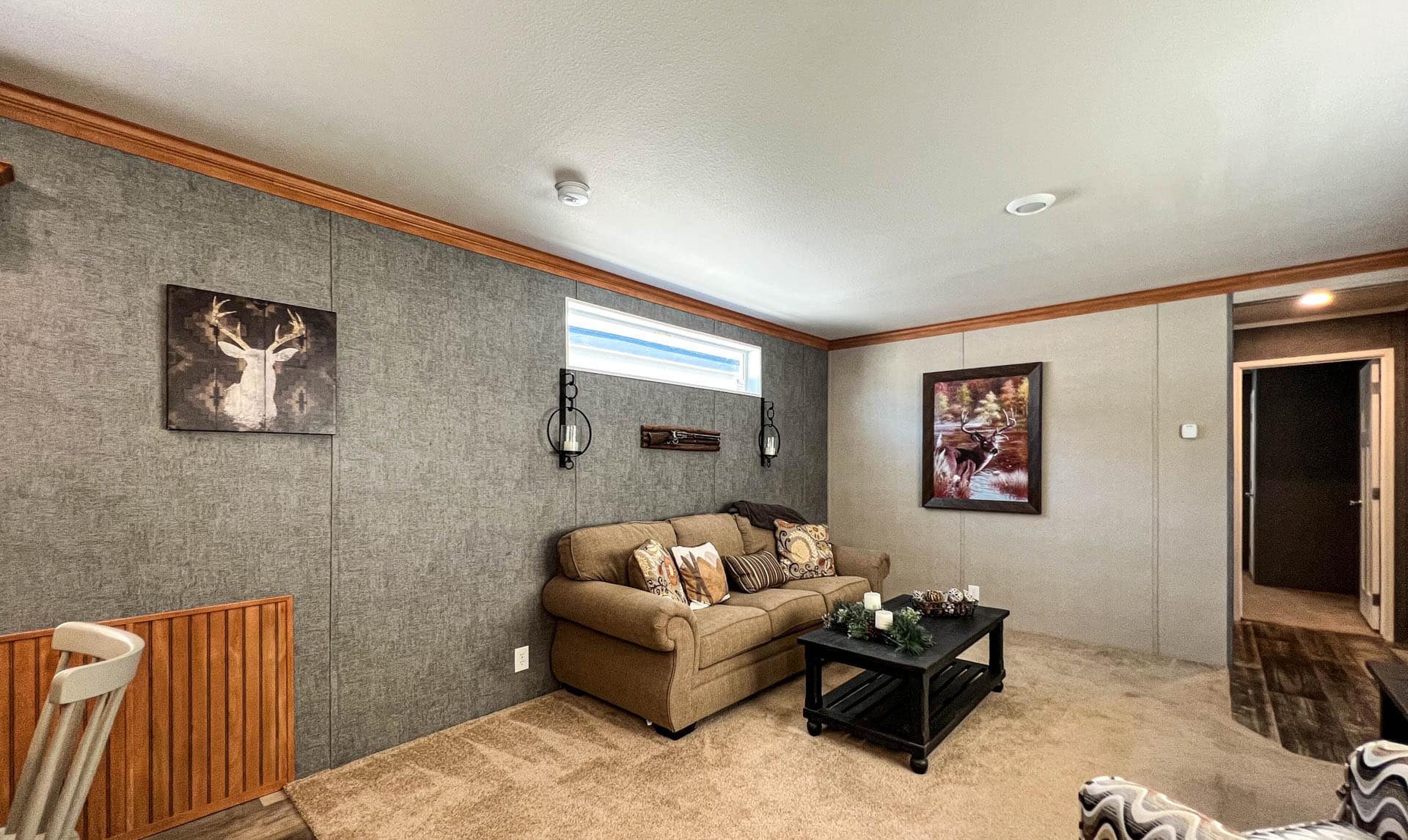 Broadmore Series / 14663B-2 - Poky Homes