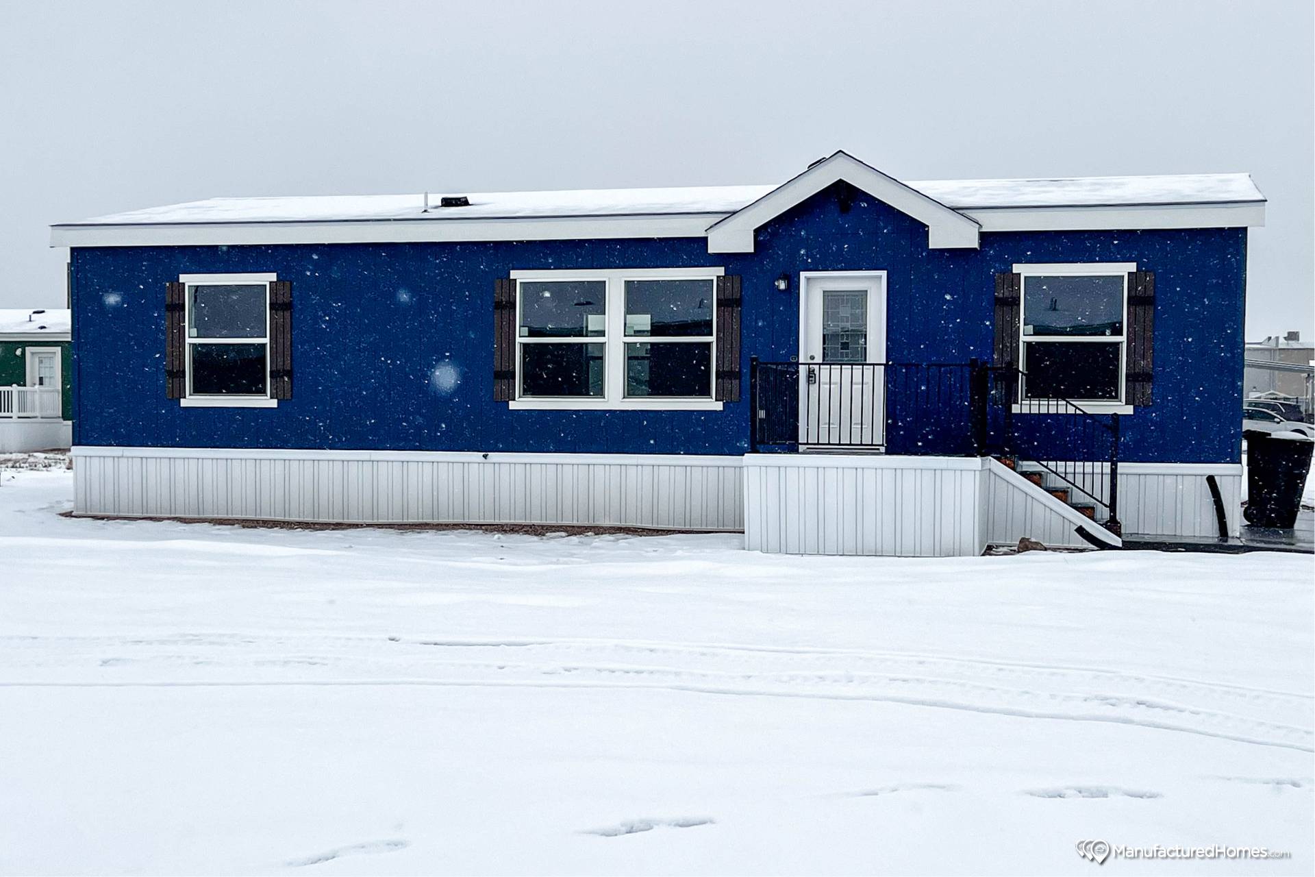 Broadmore Series / 28443B The Low Gap - Poky Homes