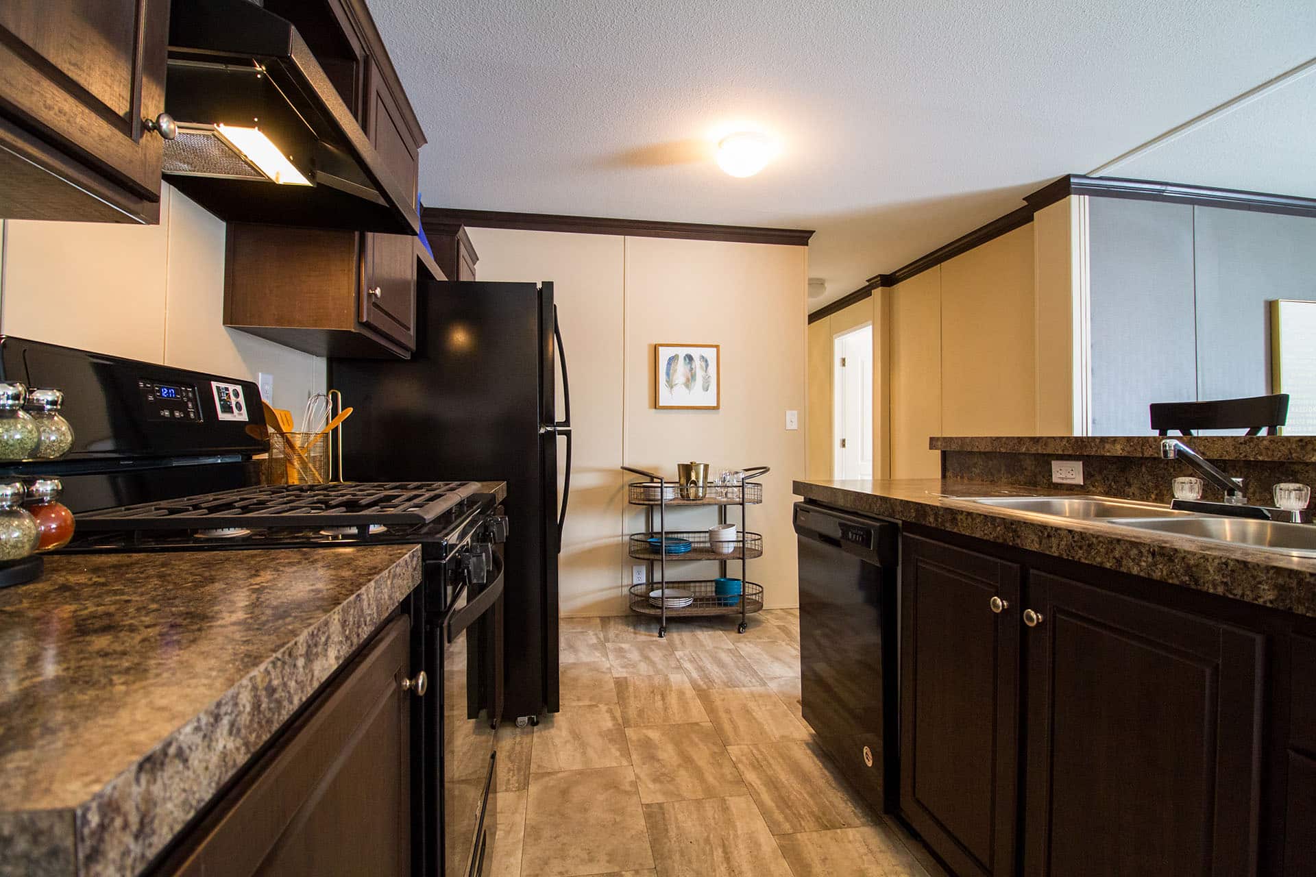 Broadmore Series / 24543B The Switchback - Poky Homes