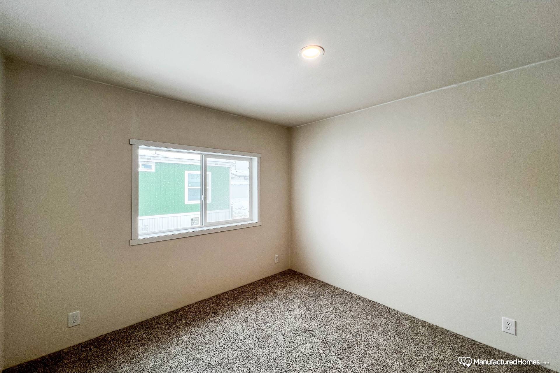 Broadmore Series / 28443B The Low Gap - Poky Homes