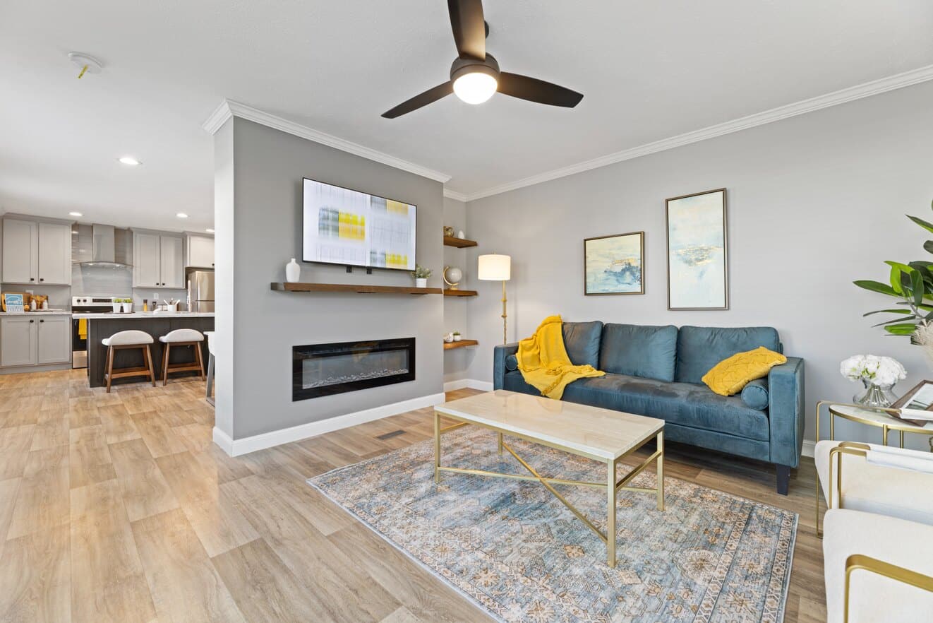 Anthem Series / The Roanoke - Poky Homes