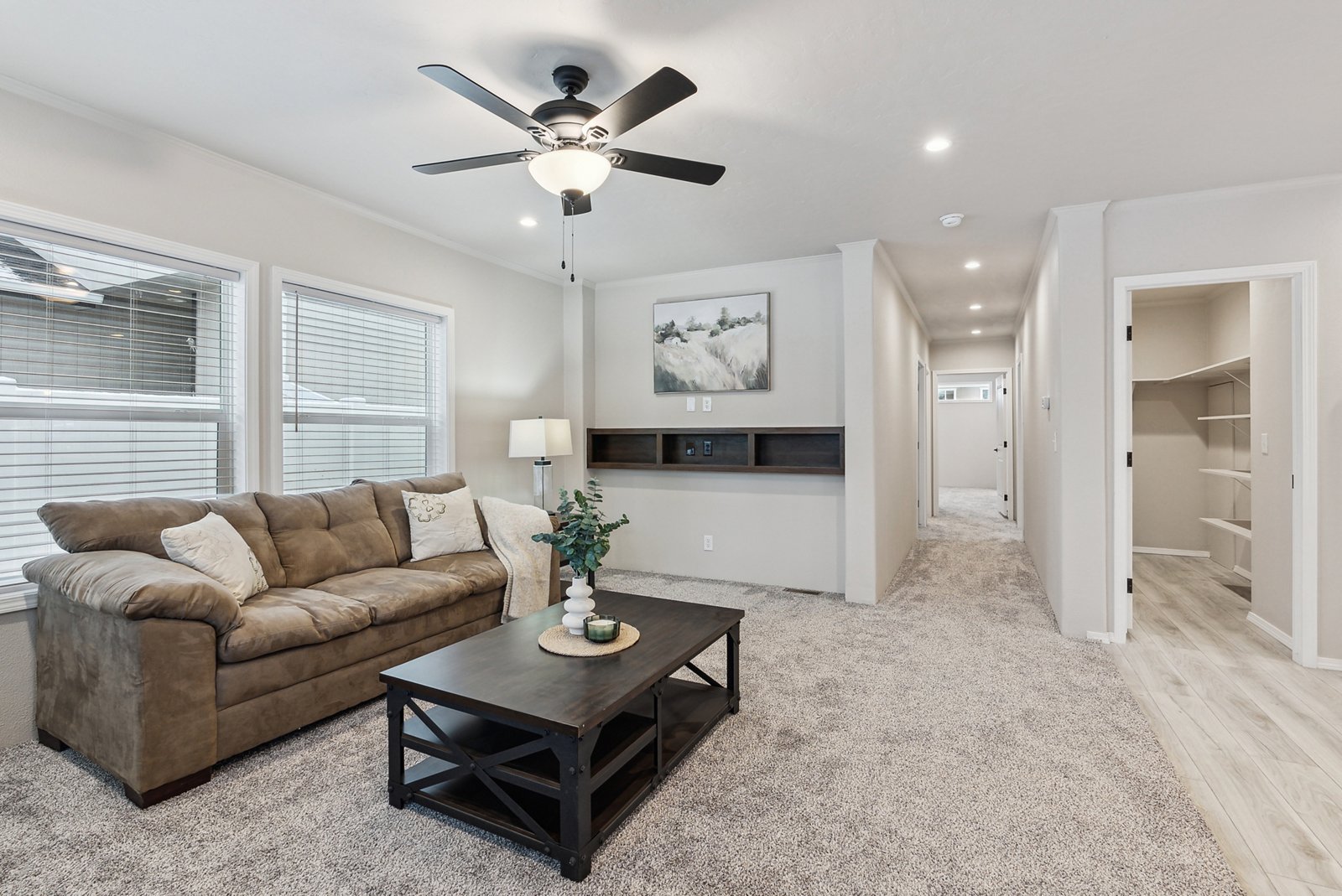 DreamWorks / DW4603D - Poky Homes