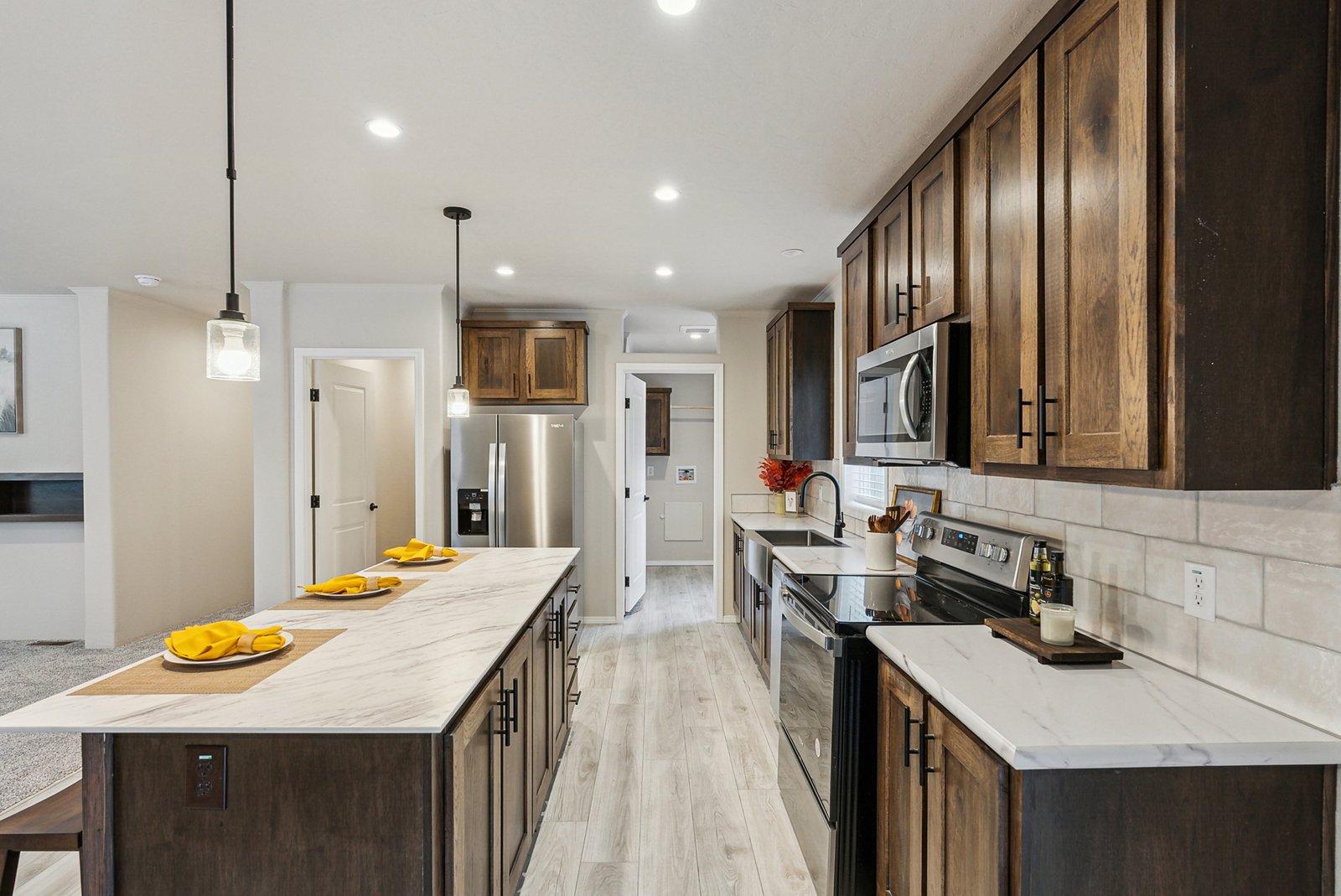 DreamWorks / DW4603D - Poky Homes